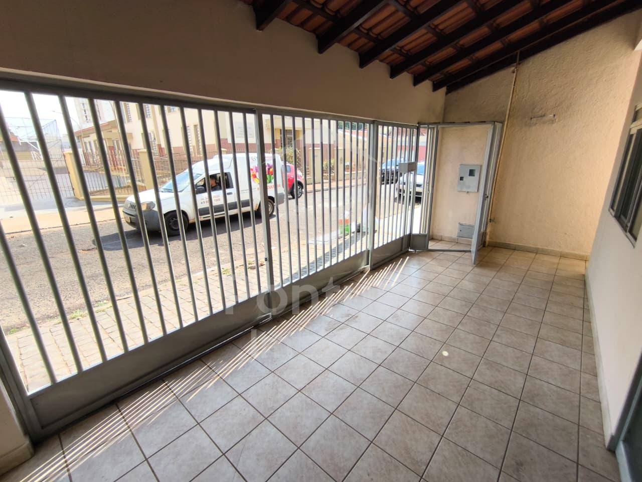 Casa com 3 dormitórios para locação, Centro, UBERLANDIA - MG