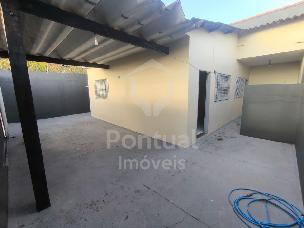 Casa com 2 dormitórios para locação, Jardim Brasilia, UBERLAND...