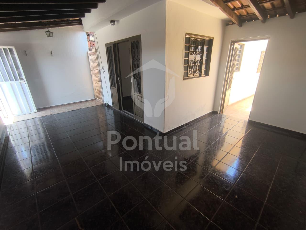 Casa com 2 dormitórios para locação, Lagoinha, UBERLANDIA - MG