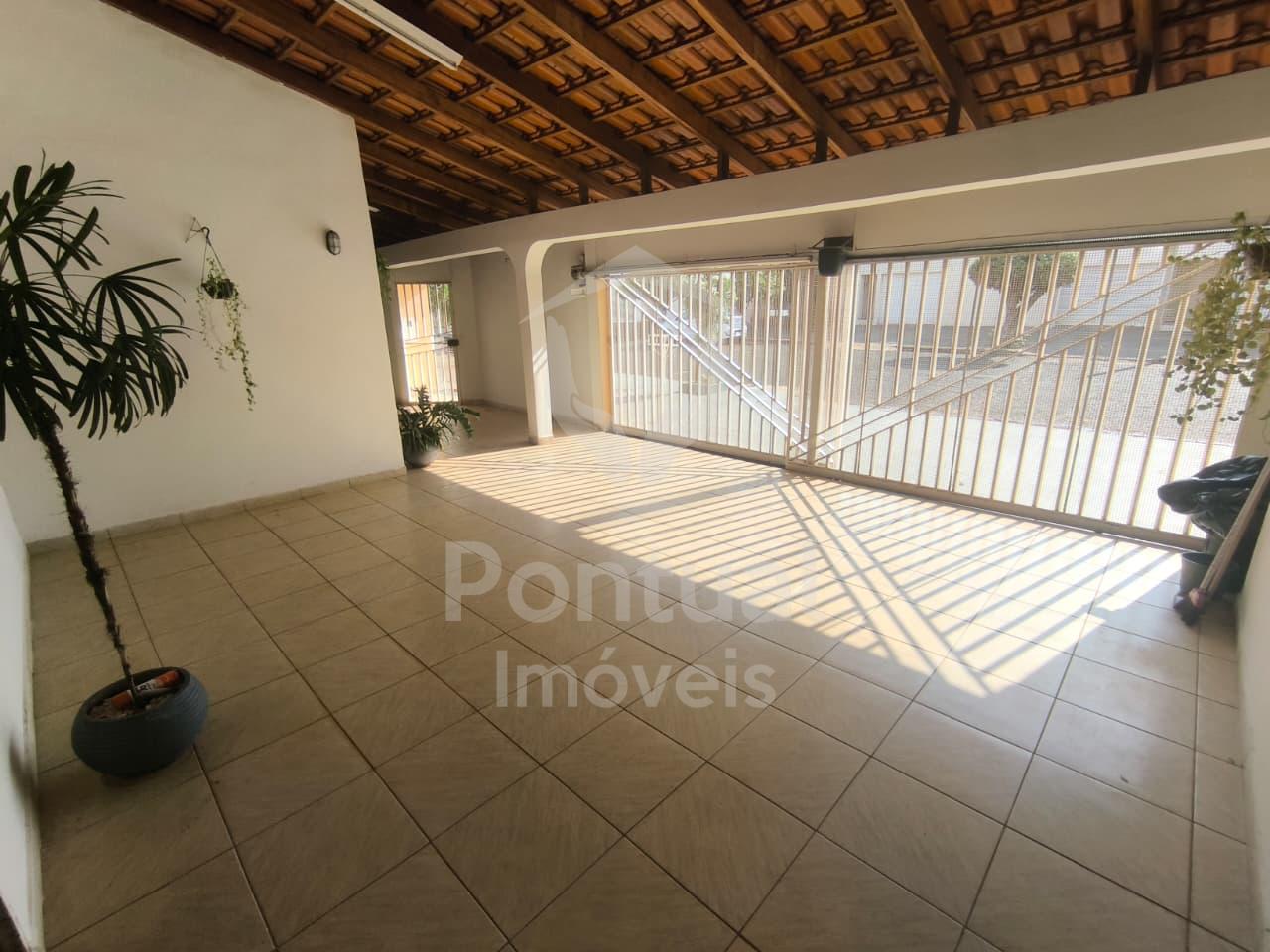 Casa com 4 dormitórios para locação, Jaraguá, UBERLANDIA - MG