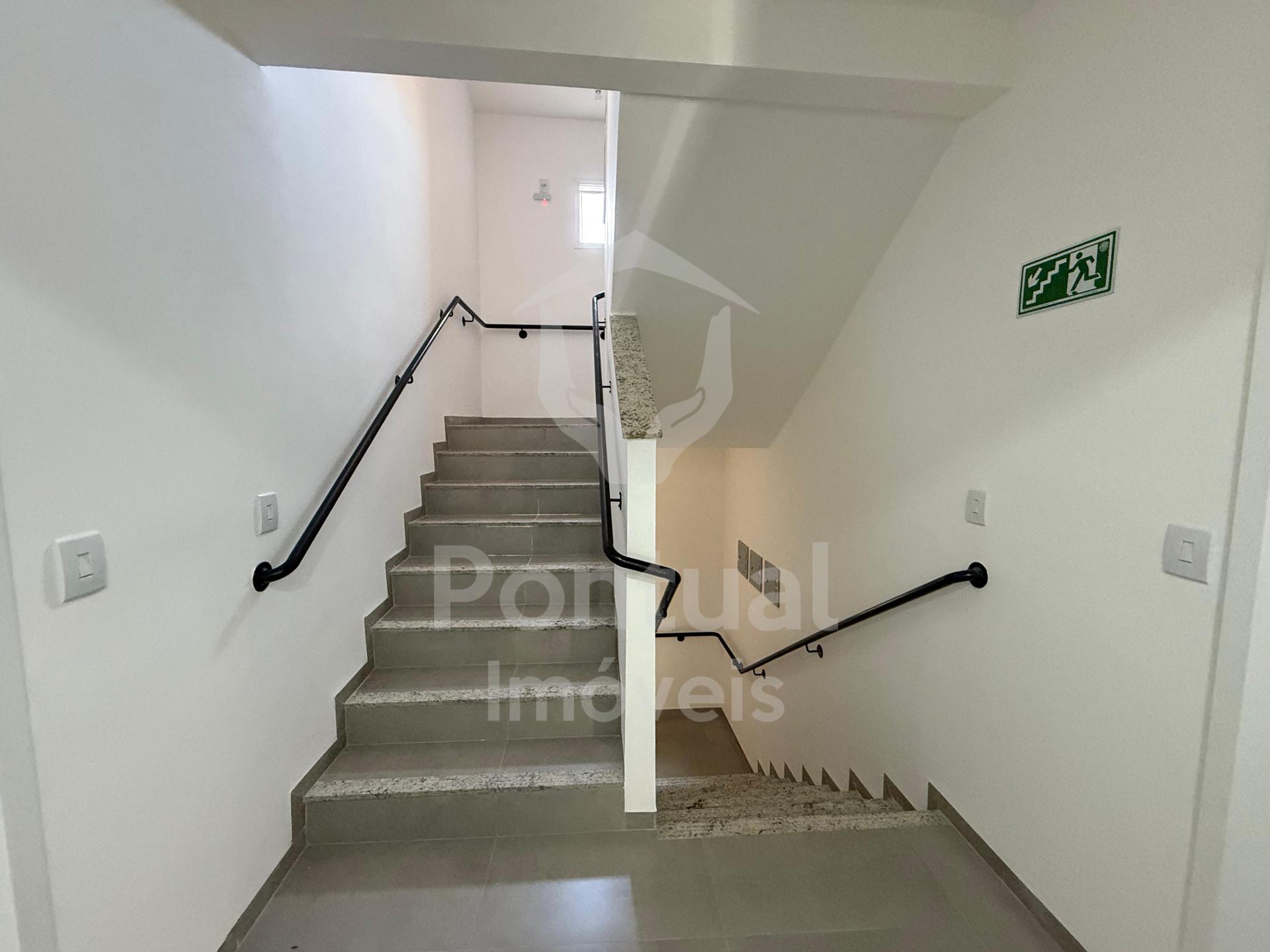 Apartamento à venda, SANTA MÔNICA, localização privilegiada, U...