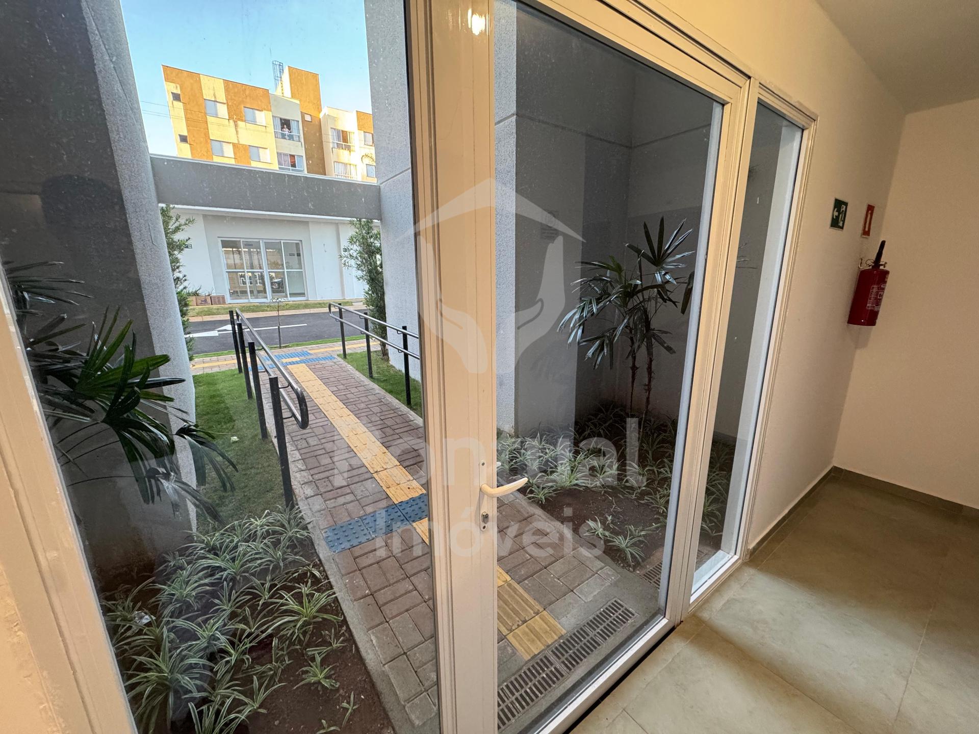 Apartamento com 2 dormitórios para locação, Jardim Holanda, UB...