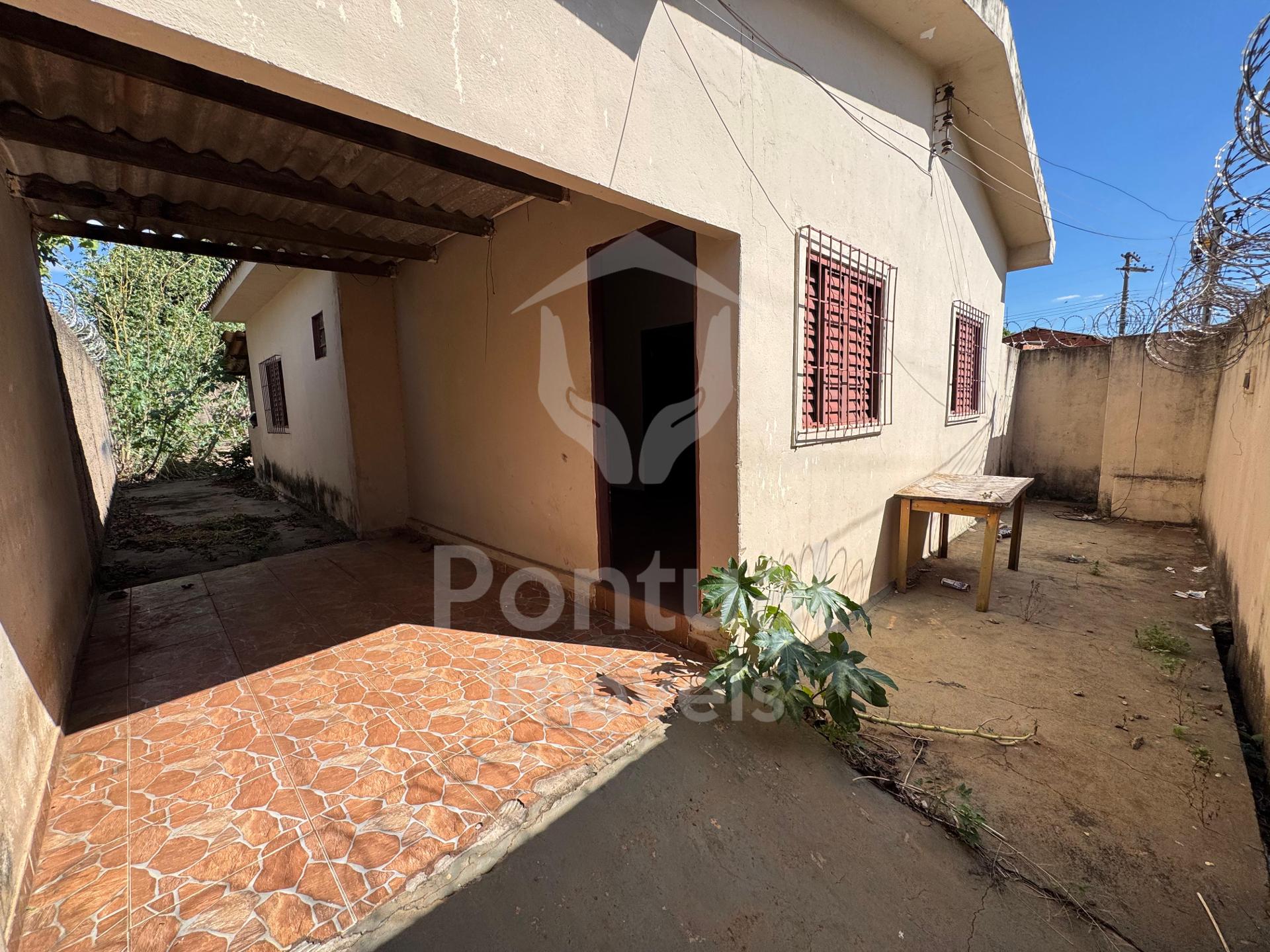 Casa com 3 dormitórios para locação, Aclimação, UBERLANDIA - MG