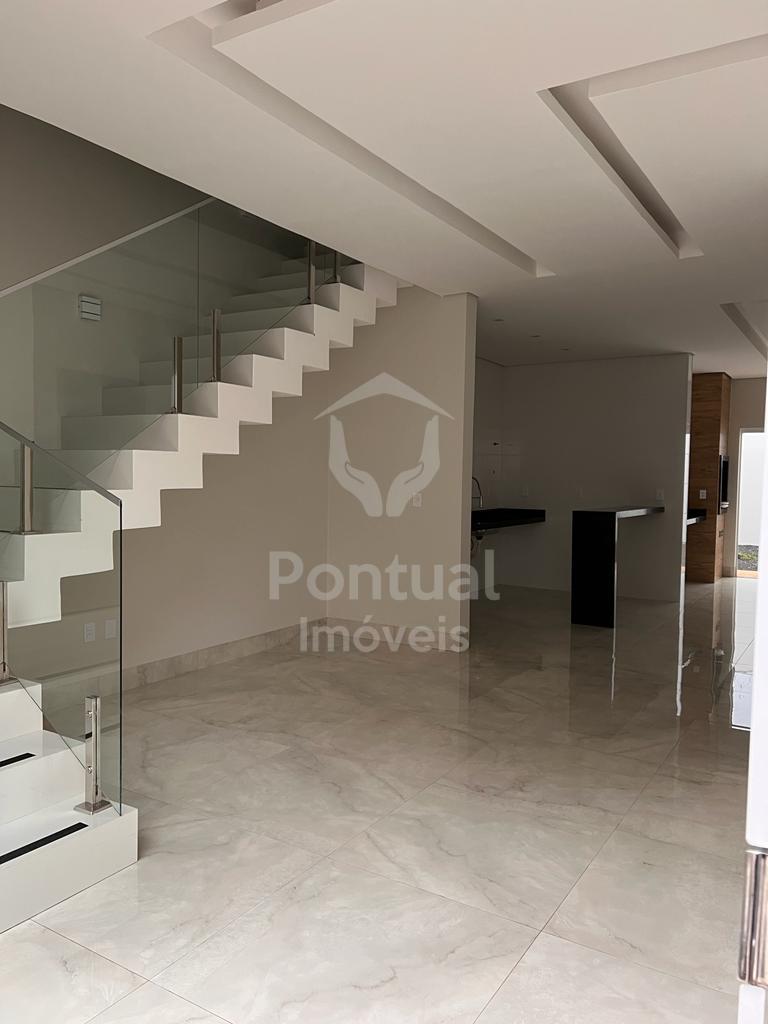 Sobrado 3 4 sendo 1 suíte à venda, Grand Ville, UBERLANDIA - MG