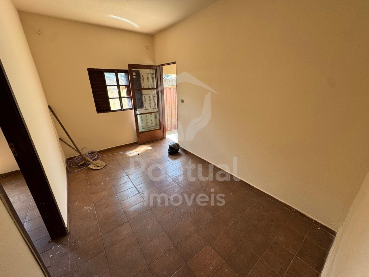 Casa com 3 dormitórios para locação, Aclimação, UBERLANDIA - MG