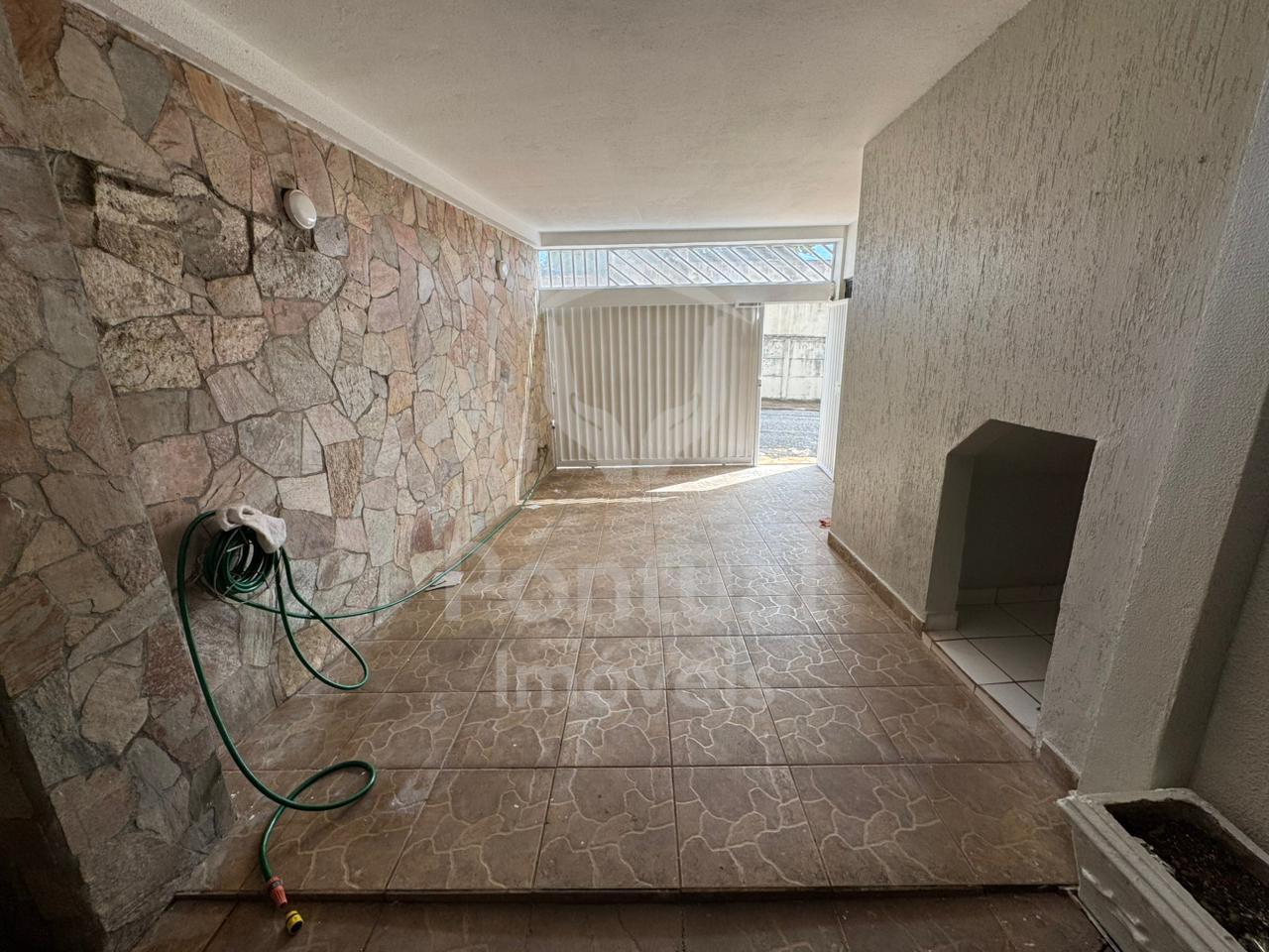 Casa com 3 dormitórios para locação, Centro, UBERLANDIA - MG