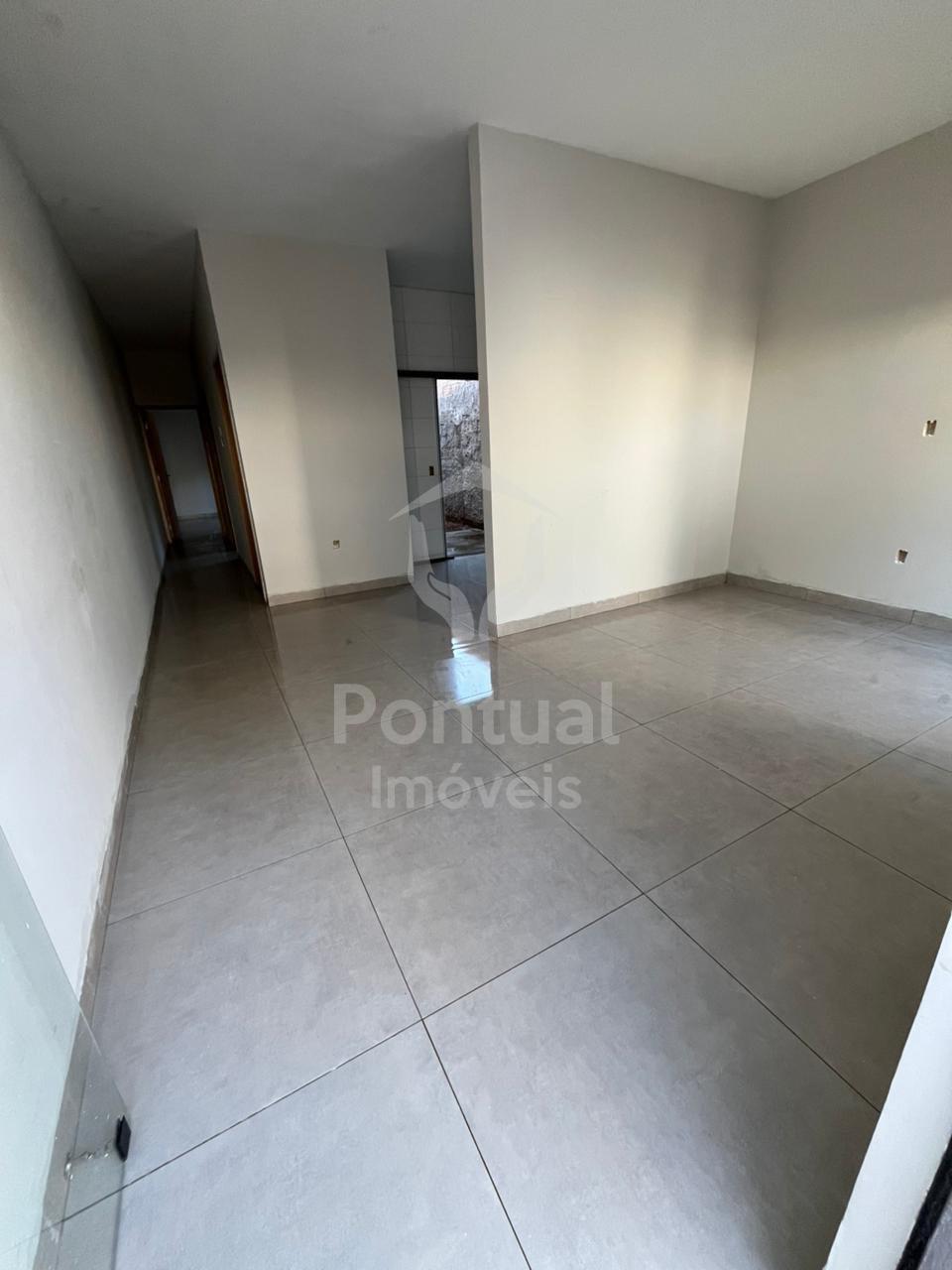 Casa  2 4, sala em 2 ambientes, Jardim Canaã, R 258.000,00 UBE...