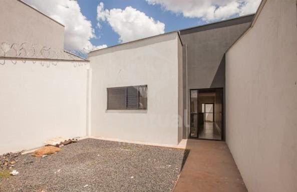 Casa à venda, Novo Mundo, 3 4 sendo 1 suite UBERLANDIA - MG