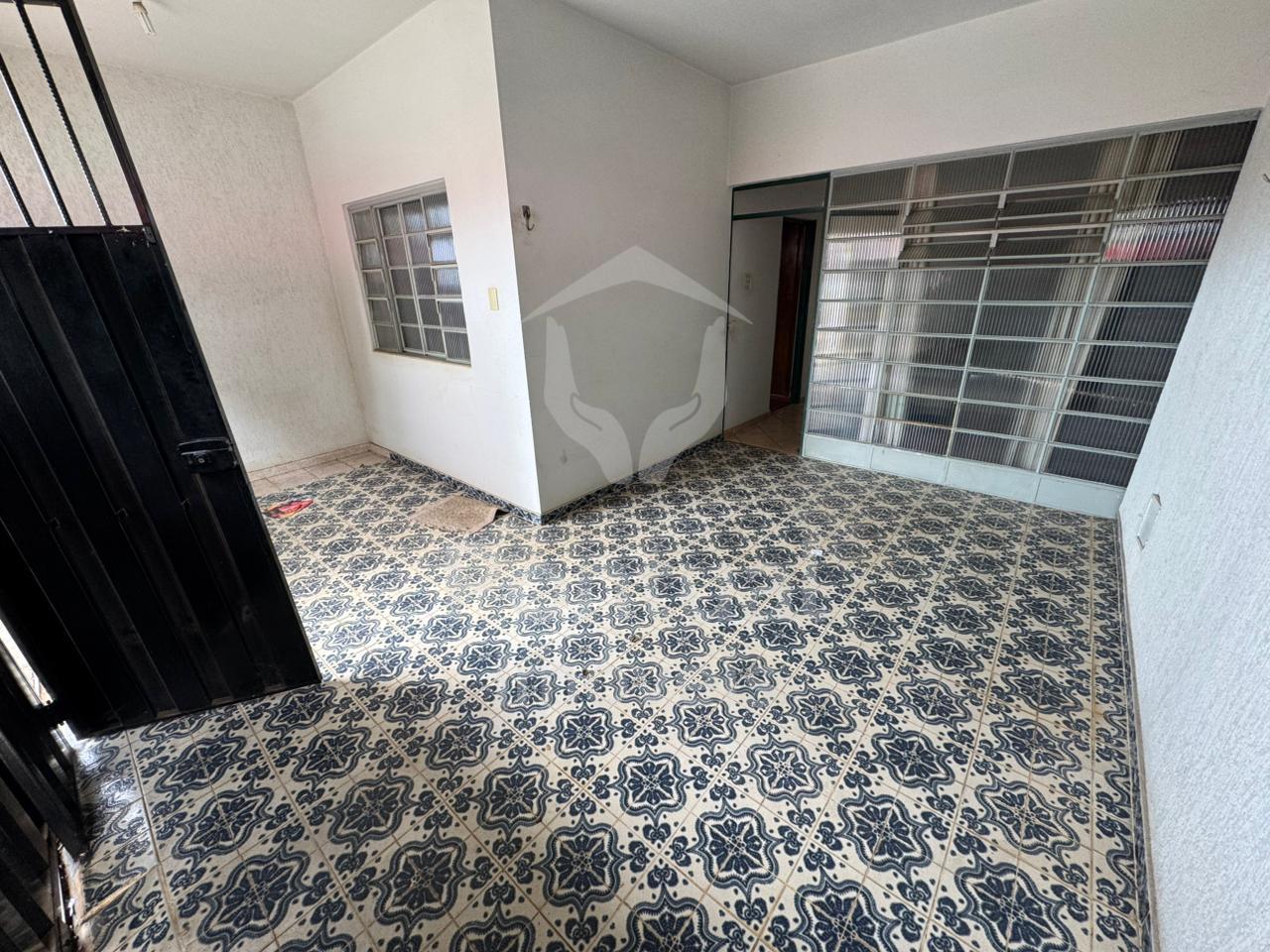 Casa com 3 dormitórios para locação, Bom Jesus, UBERLANDIA - MG