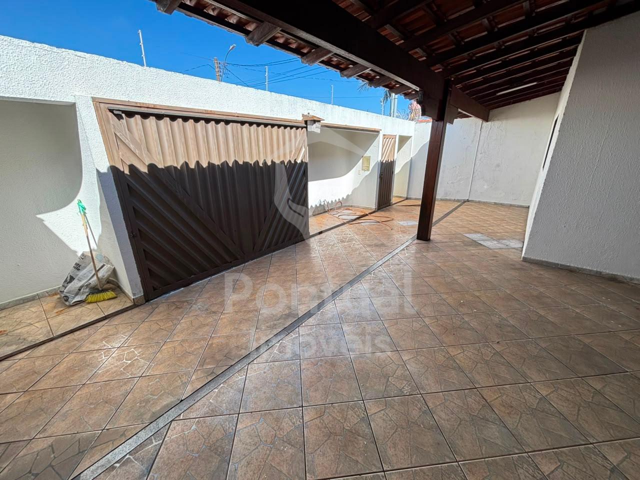 Casa para aluguel, 3 quartos, 1 suíte, 2 vagas, PLANALTO - UBE...