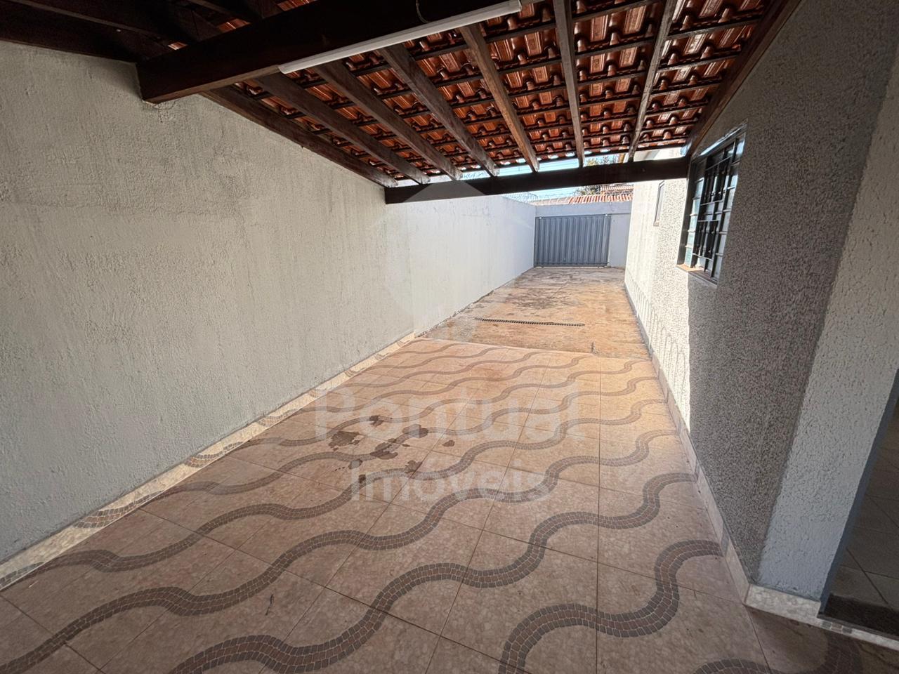 Casa para aluguel, 3 quartos, 4 vagas, SEGISMUNDO PEREIRA - UB...