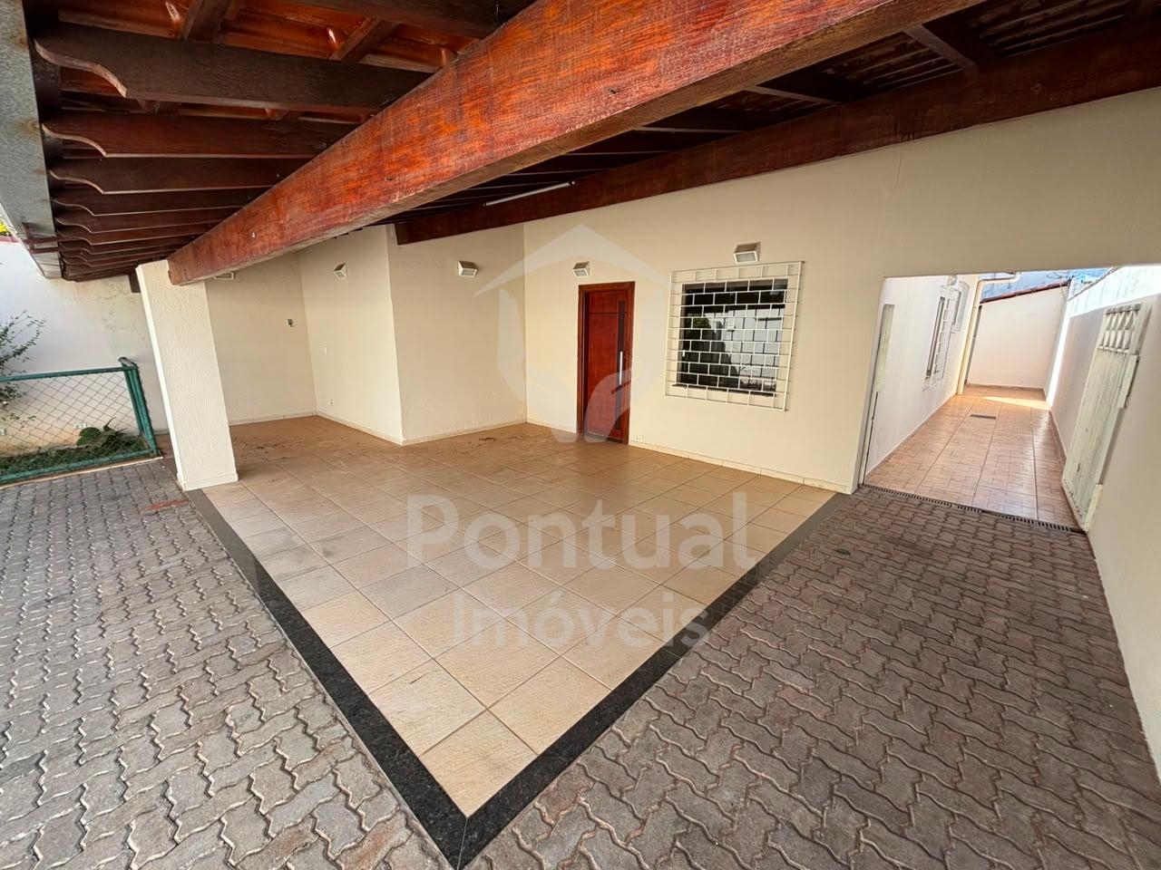 Casa para aluguel, 3 quartos, 1 suite, 3 vagas, GRANADA - UBER...