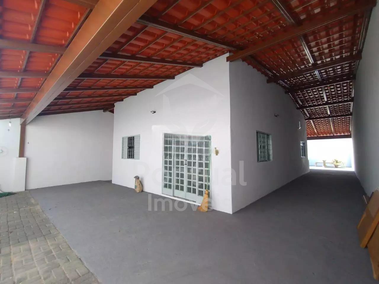 Casa para aluguel, 3 quartos, 1 suite, 5 vagas, NOVA UBERLANDI...