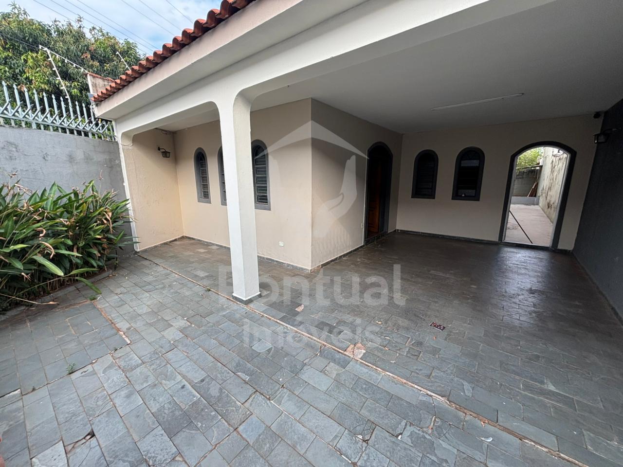 Casa para aluguel, 3 quartos, 1 suíte, 3 vagas, PRESIDENTE ROS...