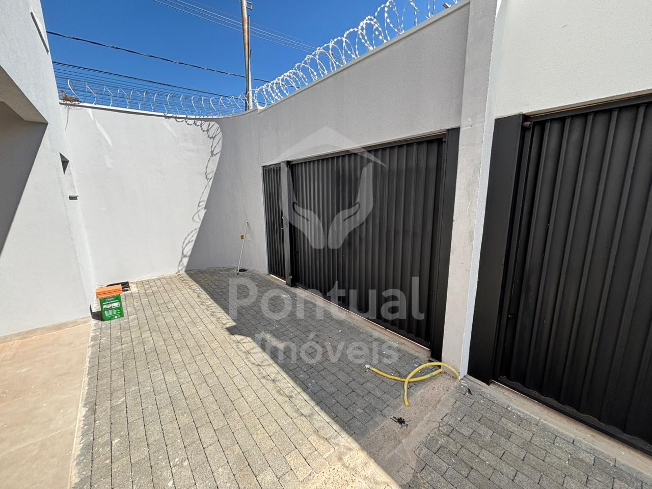 Sobrado para alugar, 2 suites, 3 banheiros, NOVO MUNDO - Uberl...