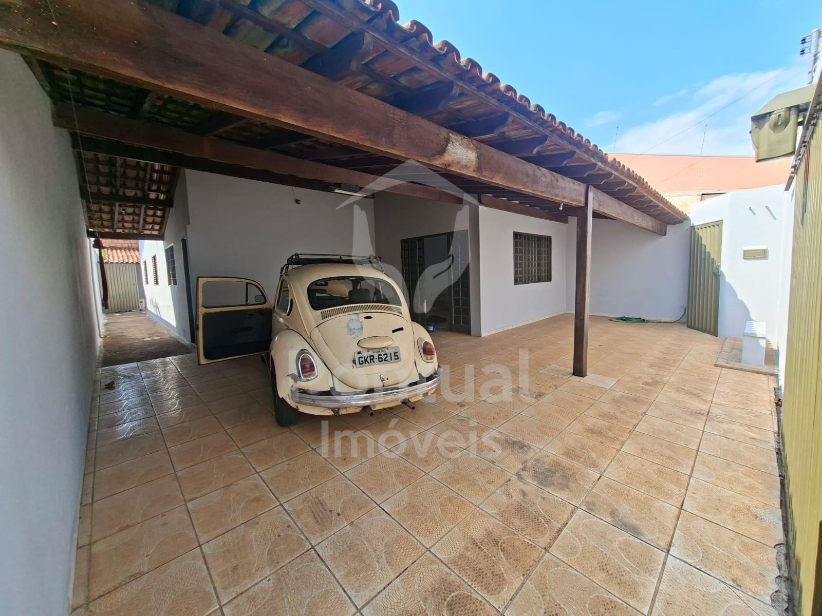 Casa para aluguel, 3 quartos, 1 suíte, 4 vaga, GRANADA - UBERL...