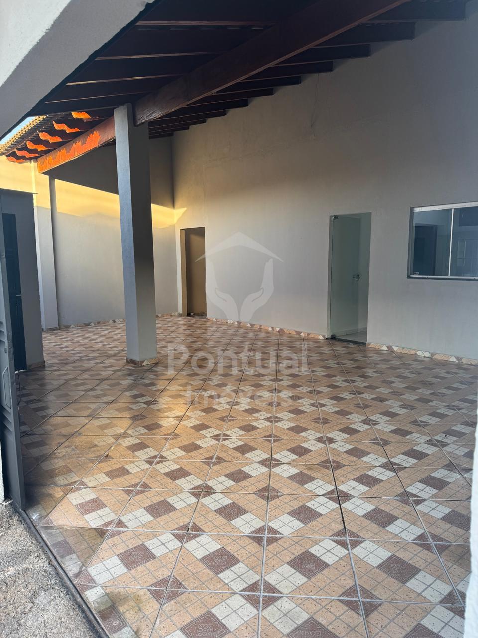 Casa com 2 dormitórios para locação, Jardim Europa, UBERLANDIA...