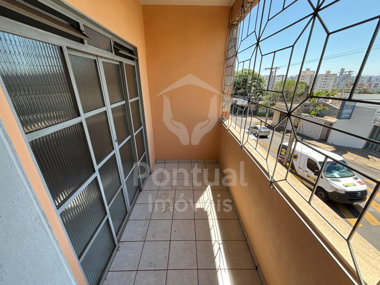Casa para aluguel, 4 quartos, 2 suítes, 3 vagas, TUBALINA - Ub...