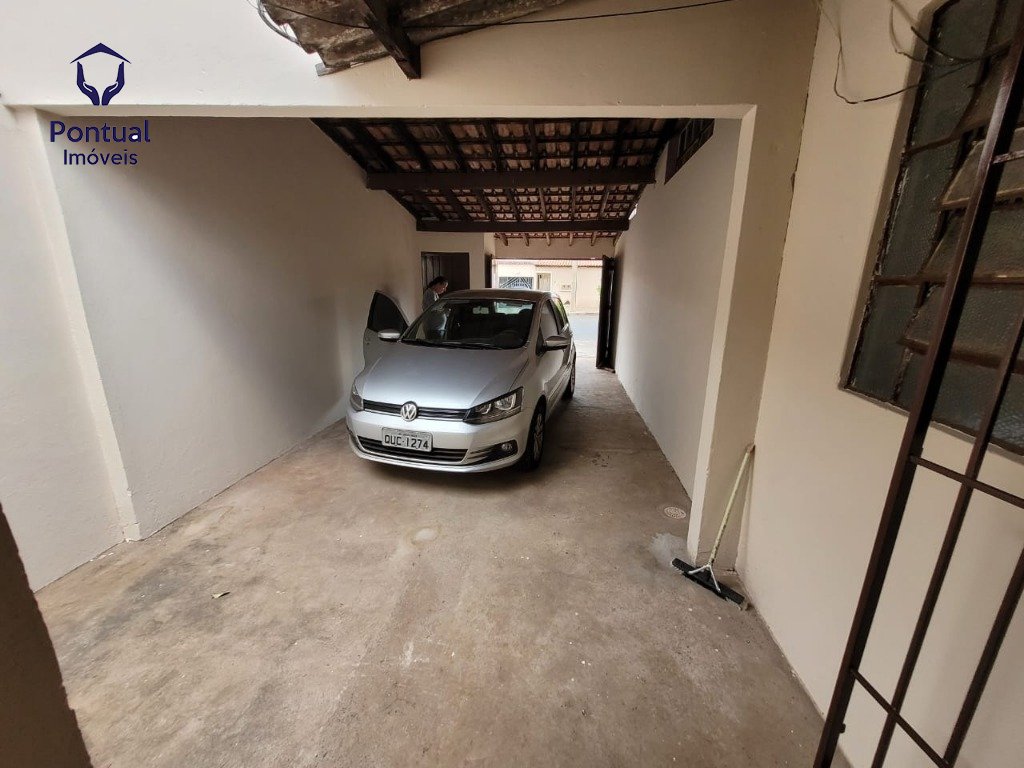 Casa com 3 dormitórios para locação, Granada, UBERLANDIA - MG