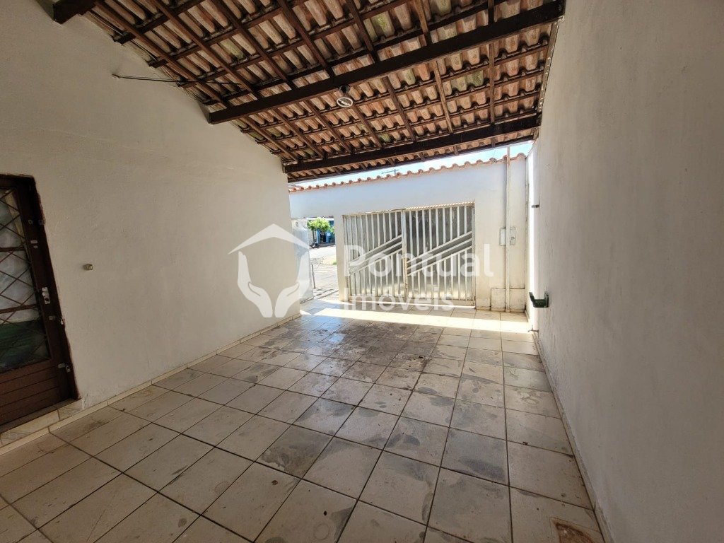 Casa para aluguel, 3 quartos, 1 vaga, JARDIM DAS PALMEIRAS - U...