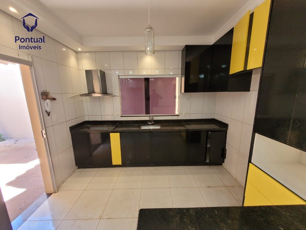 Casa 3 4 sendo 1 suite ? venda no Shopping Park, Uberl?ndia.
