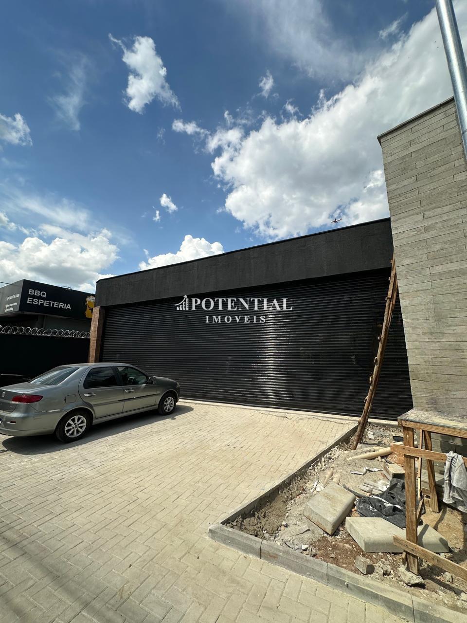 POTENTIAL ALUGA GALPÃO 400M  - Bairro Centro, Vespasiano