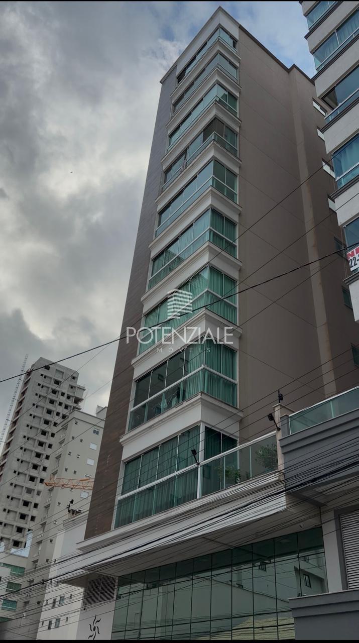 Apartamento à venda, quadra mar, mobiliado - MEIA PRAIA, ITAPE...