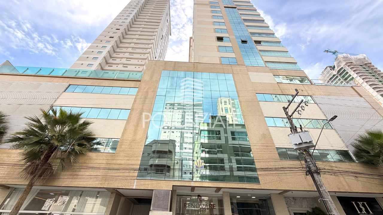 Apartamento à venda alto padrão na  MEIA PRAIA, ITAPEMA - SC