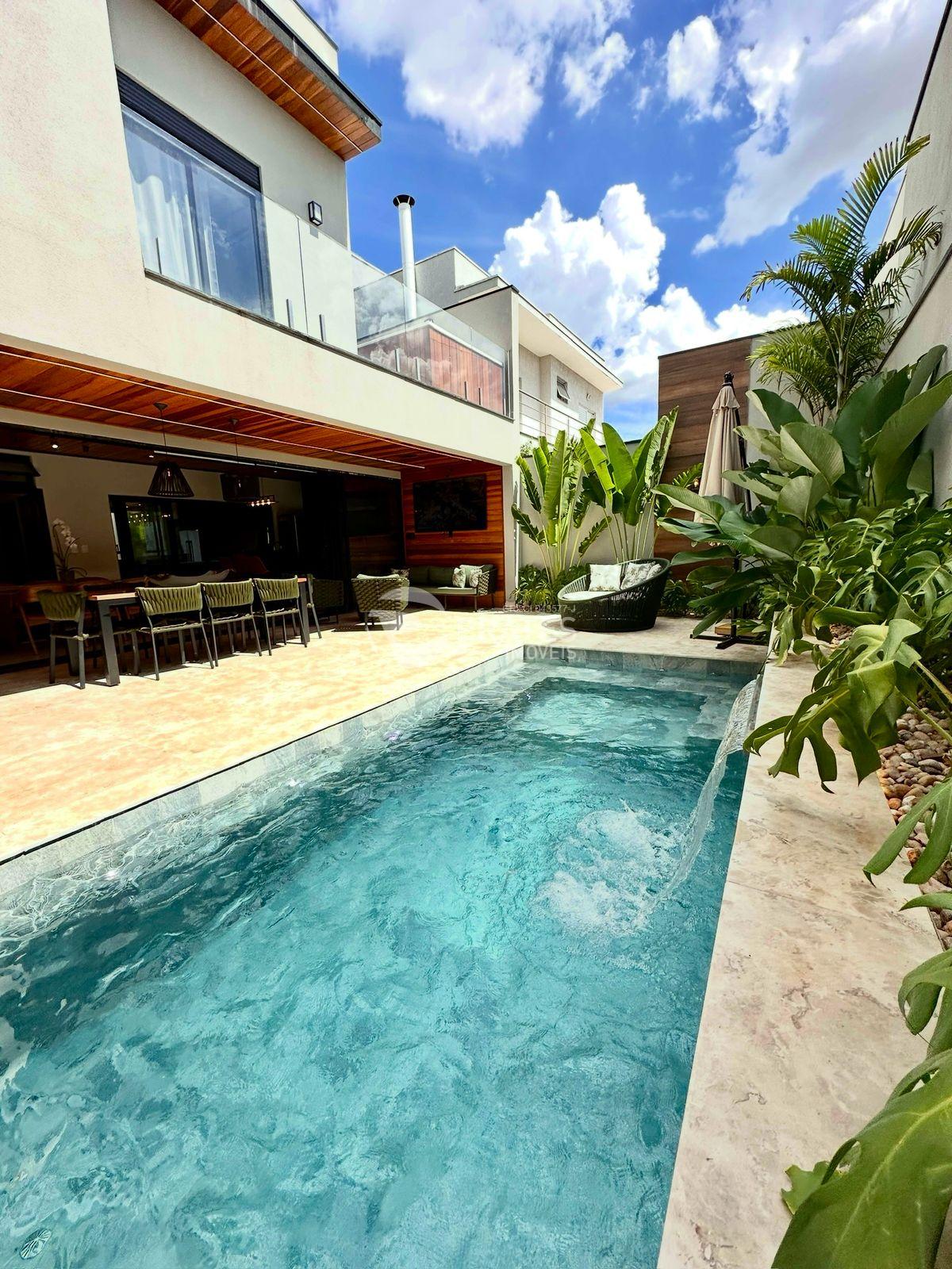 Casa no Condomínio Terras de São Bento II