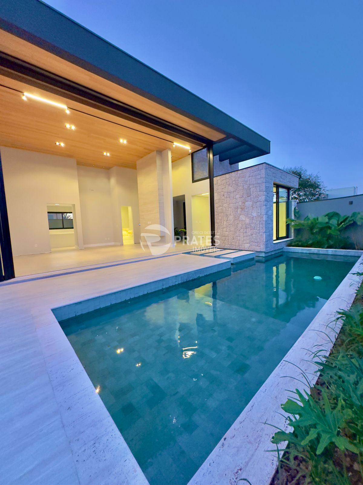 Casa no Condomínio Greville