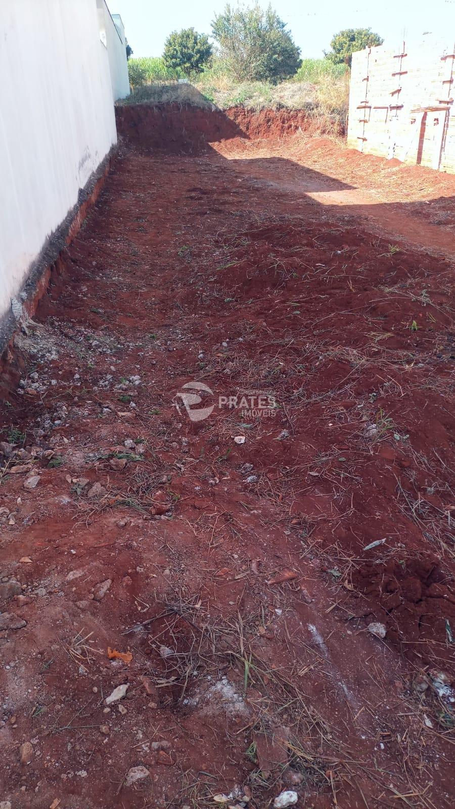 Terreno à venda no Condomínio Colinas do Engenho - LIMEIRA - SP