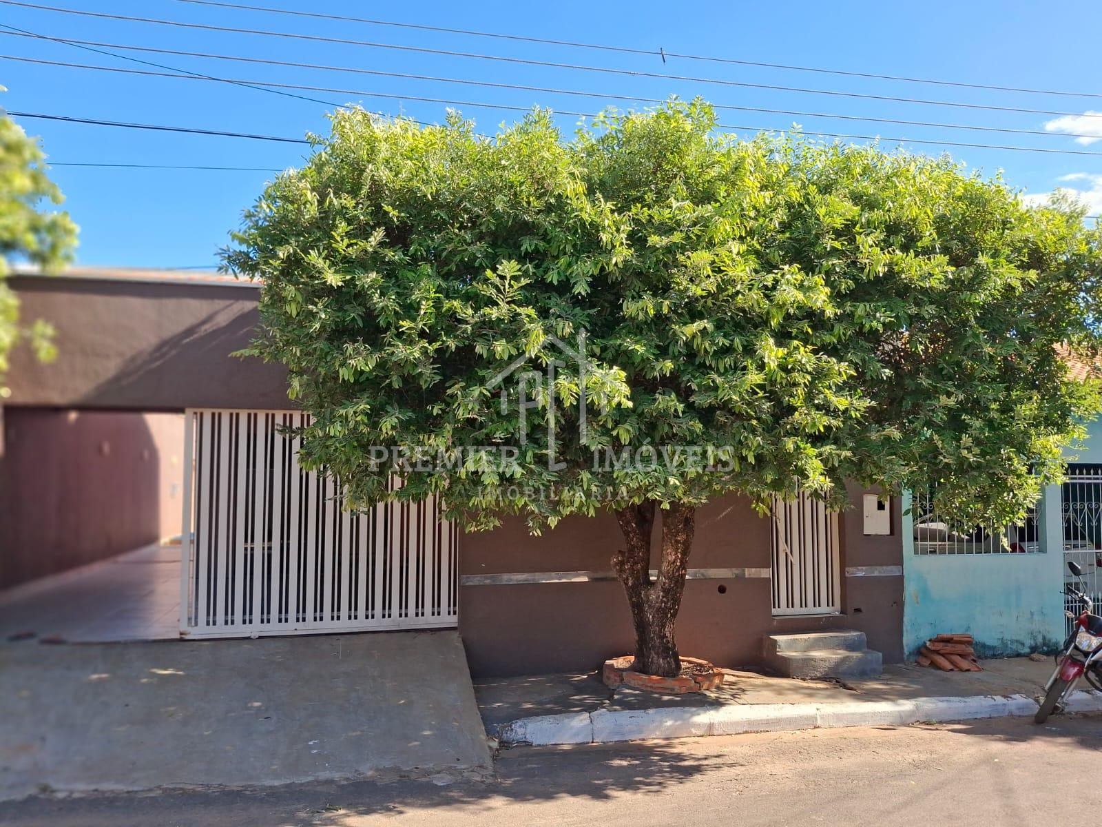 Casa no Bairro Jardim Vitória  Cond. Vitoria A  com 2 quartos, planejados  e piscina