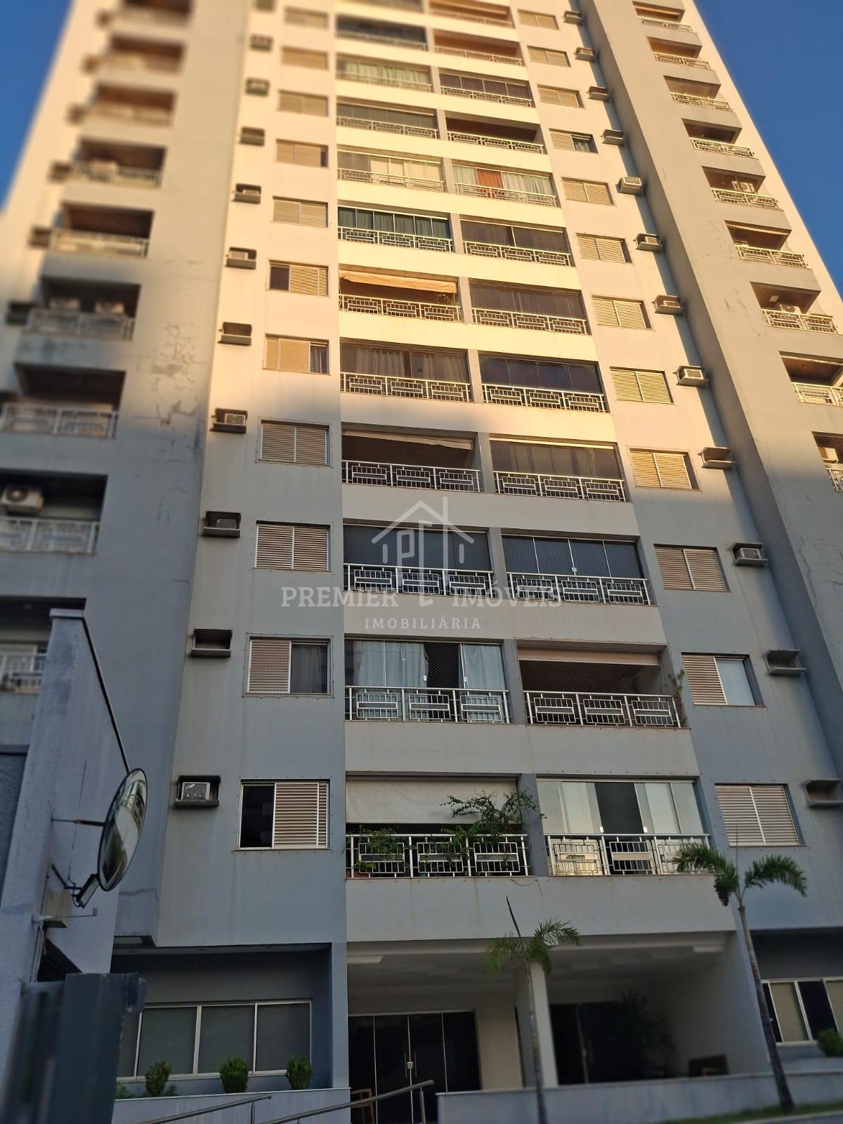 Venda Apto. no Bosque da Saúde, Ed. Golden Park, 1 suite e 2 quartos, mobiliado.