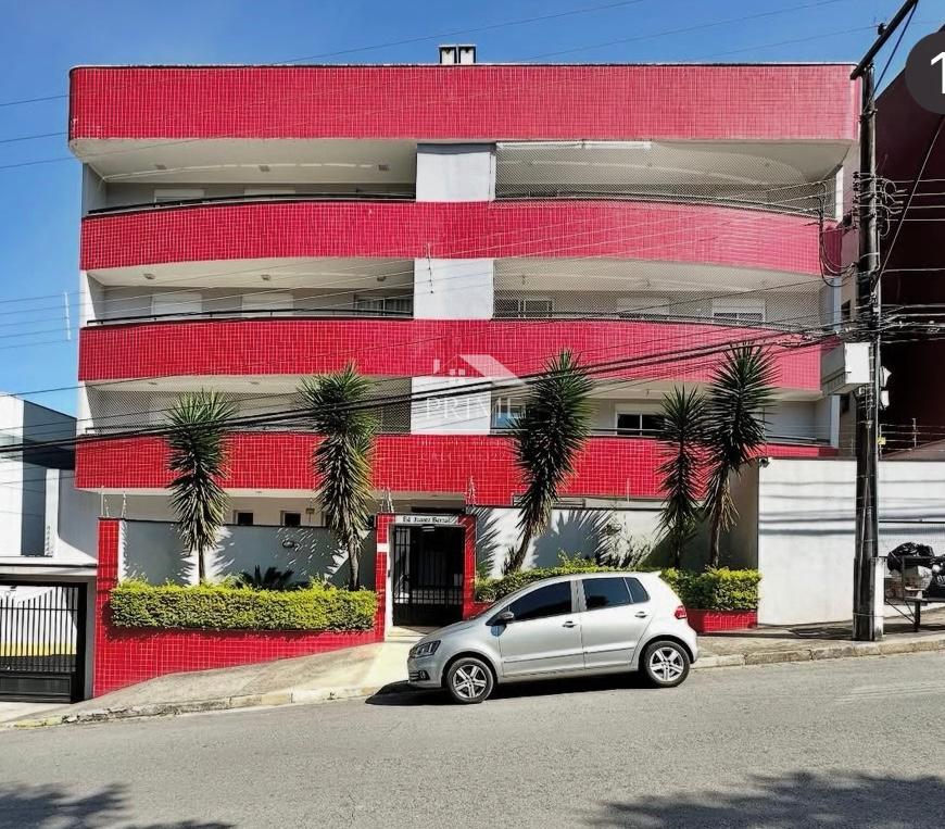 Apartamento com varanda gourmet e vista para o Lago do Taboão