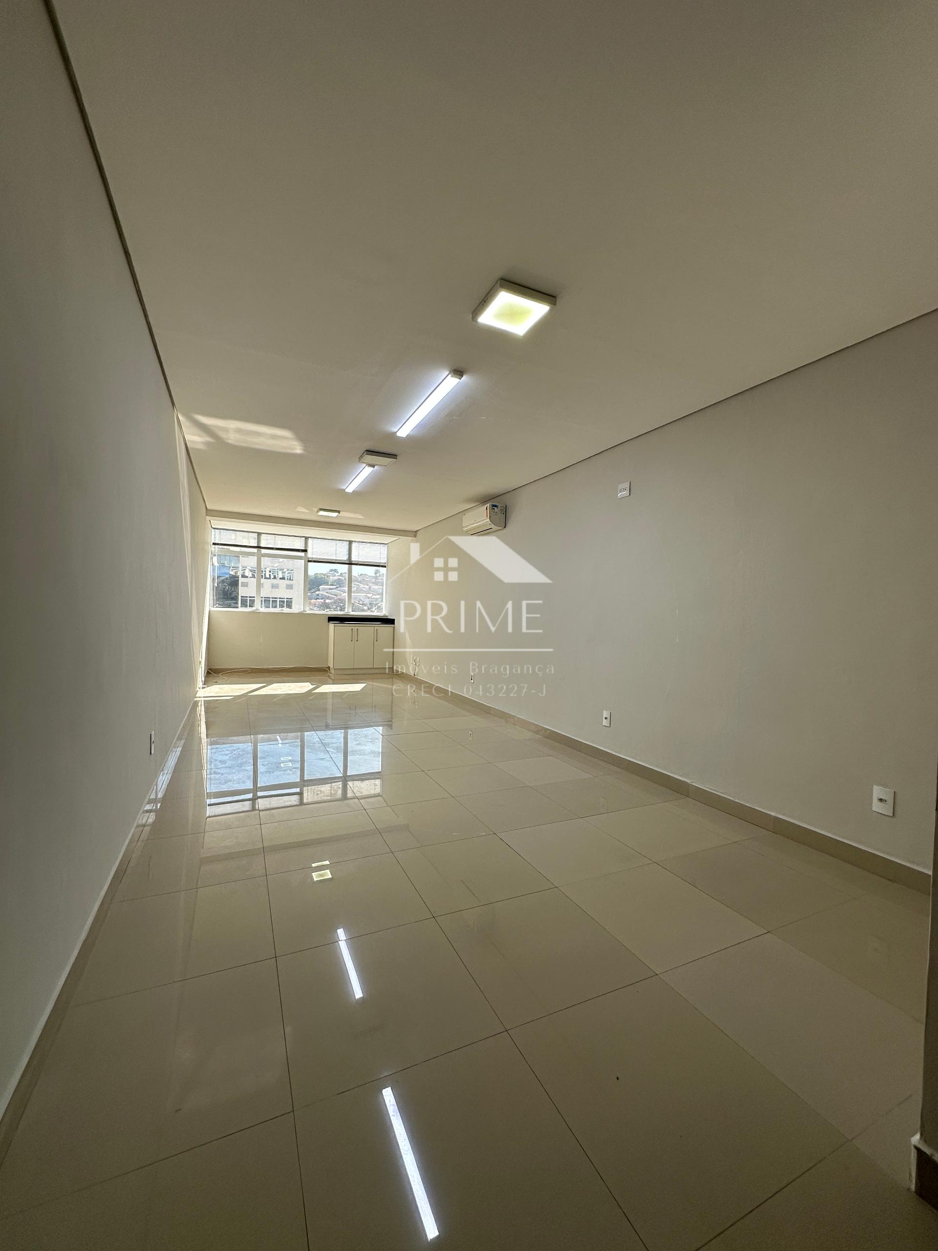 Sala no Euroville Office - 40 m , 1 vaga, ar-condicionado