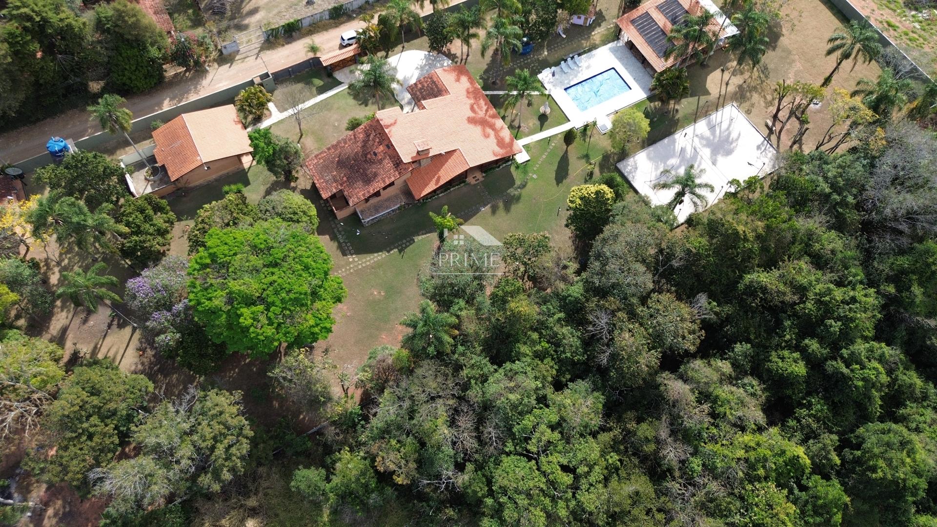 Chácara à venda em Bragança Paulista 7.212 m , piscina aquecid...