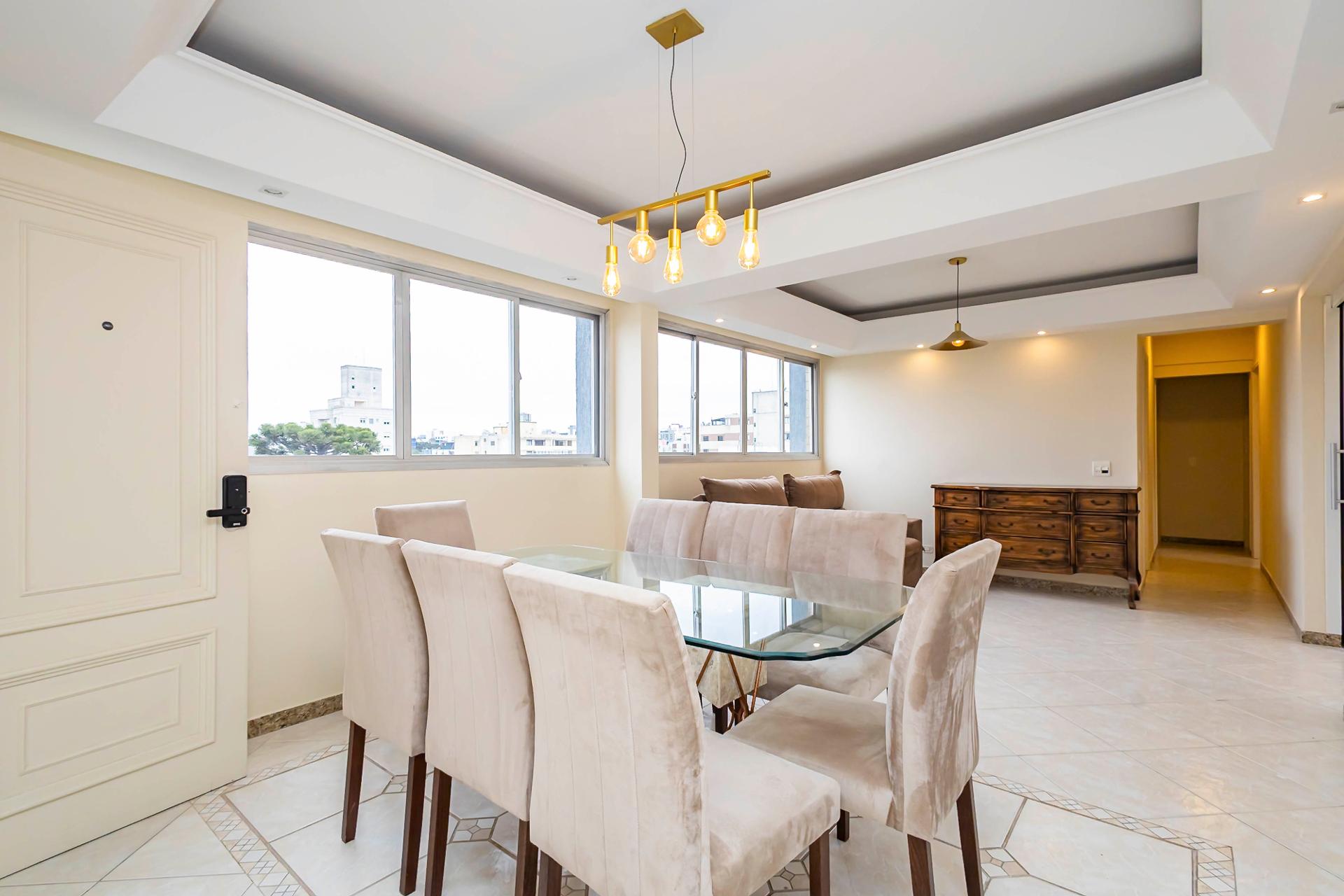Apartamento com 5 dormitórios à venda,182.09 m  no Juvevê -  C...