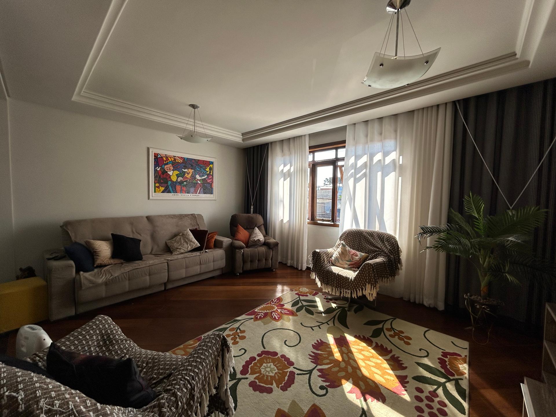 Sobrado Triplex com 3 dormitórios, à venda - R  900.000,00 - H...