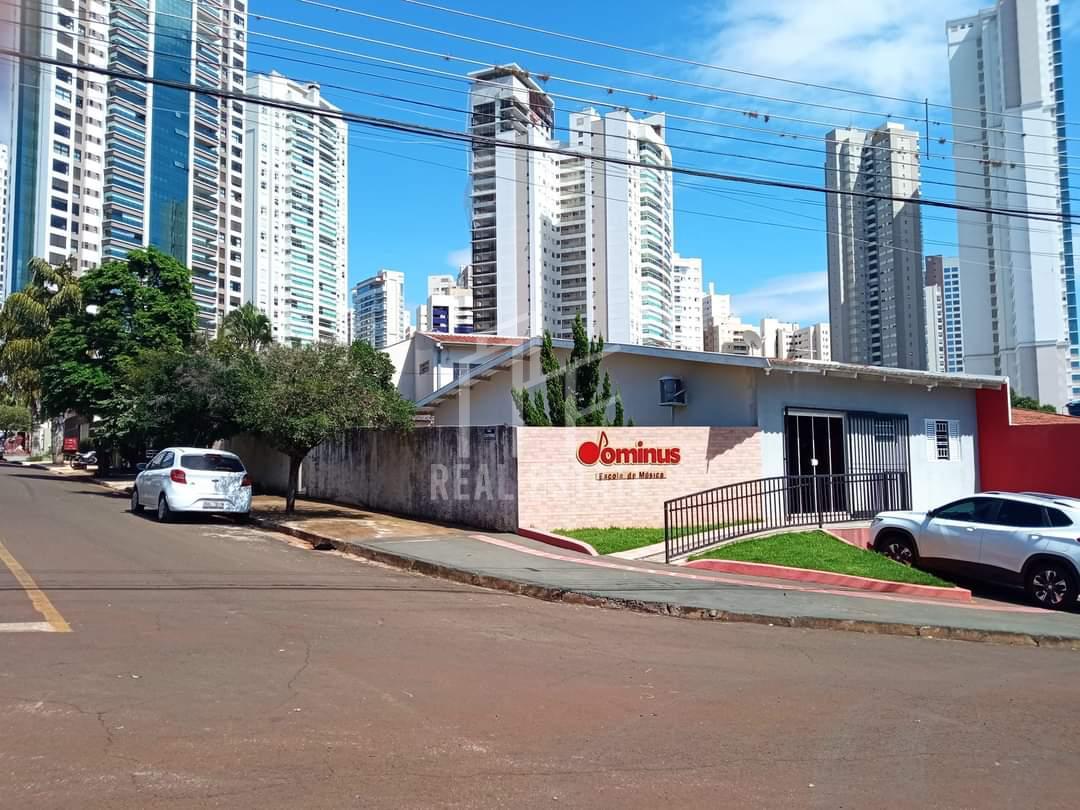 Casa comercial  atualmente locada  À VENDA no Guanabara, Londr...