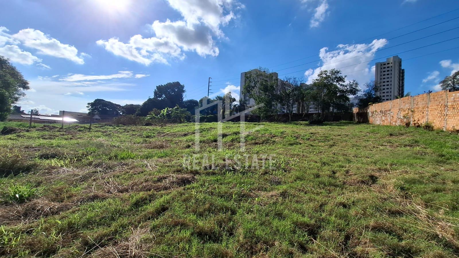 Terreno 3.200 m2 rua Benjamin Franklin - ZR-2 - Londrina