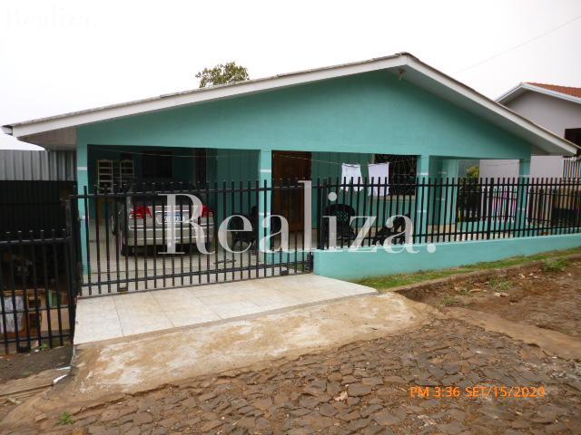 Casa com ?rea externa para chapea??o ? venda, CENTRO, PEROLA D...