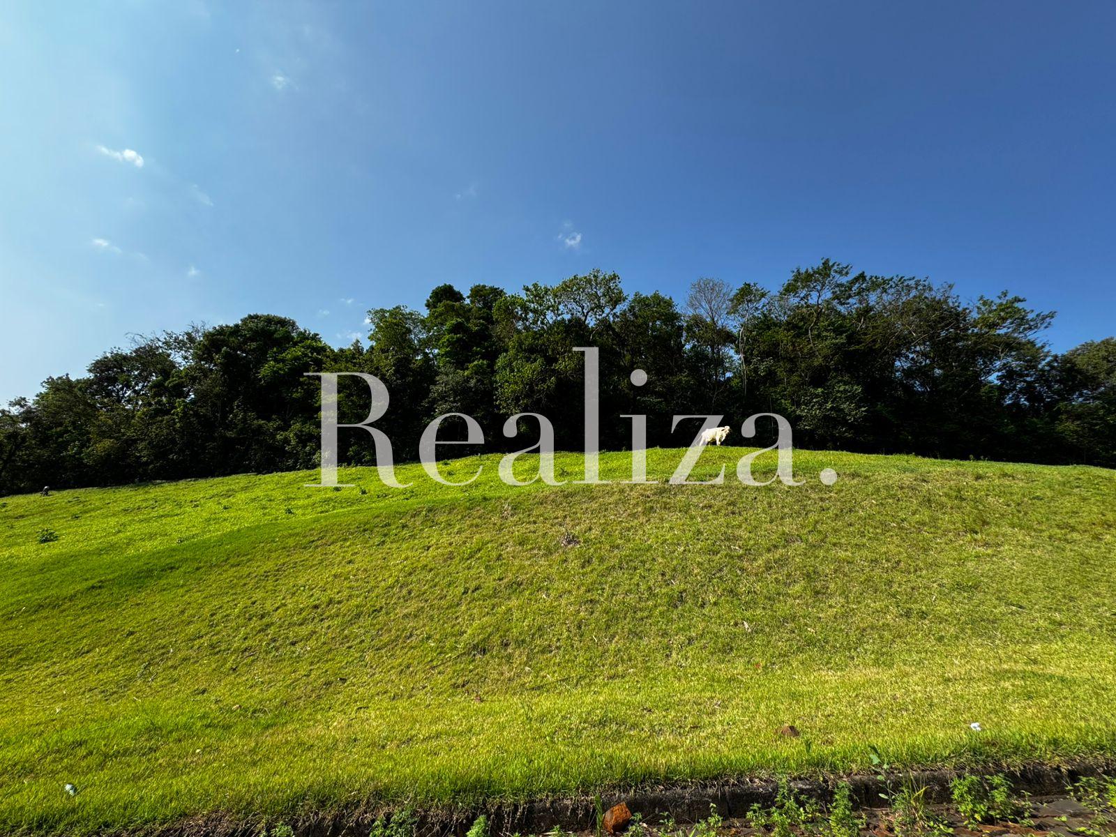 TERRENO A VENDA, UMA OTIMA OPÇÃO, CENTRO, PEROLA D OESTE - PR