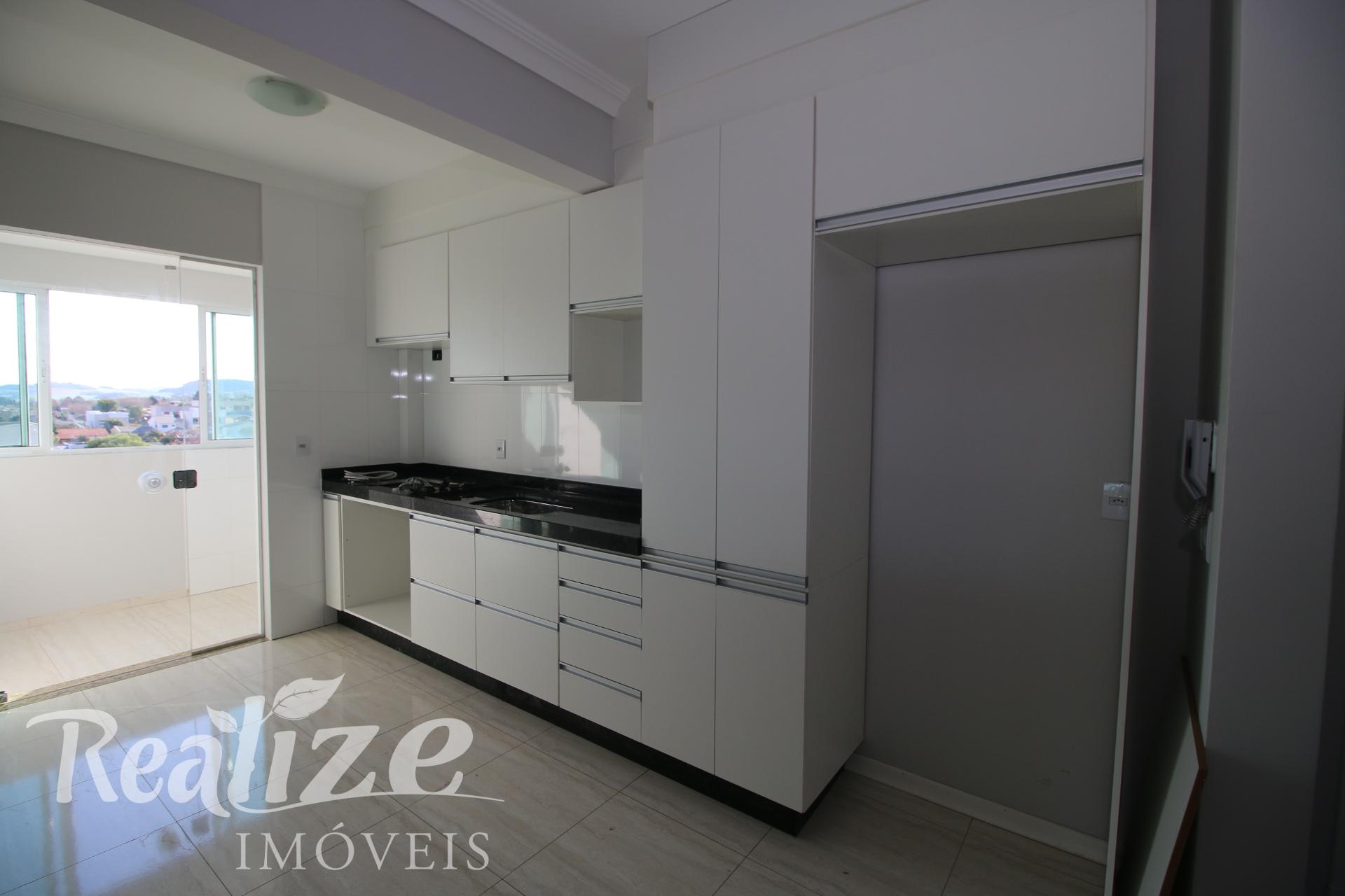 APARTAMENTO ED. RIZZI *MATERNUS