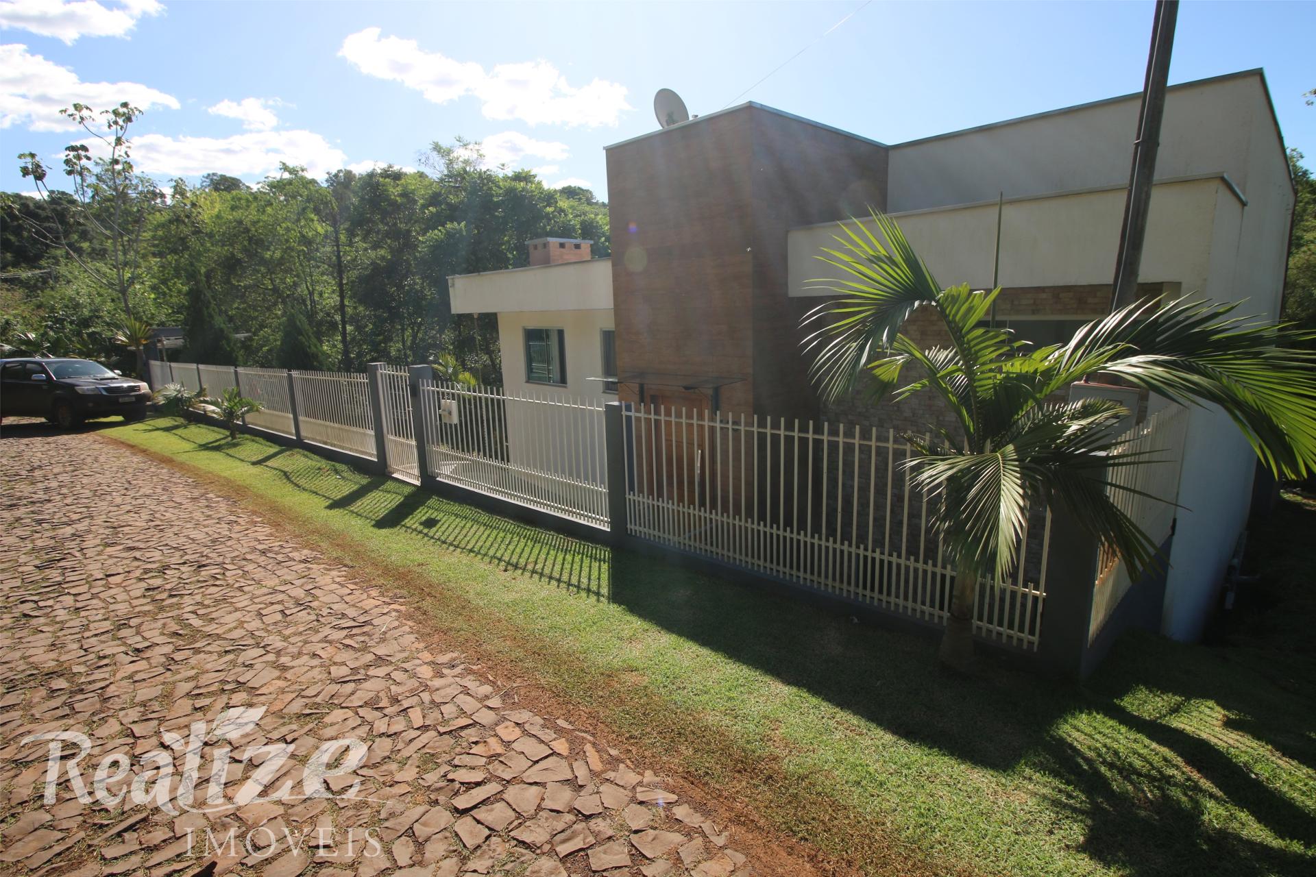 CASA MOBILIADA - LAGO DO CRUZEIRO