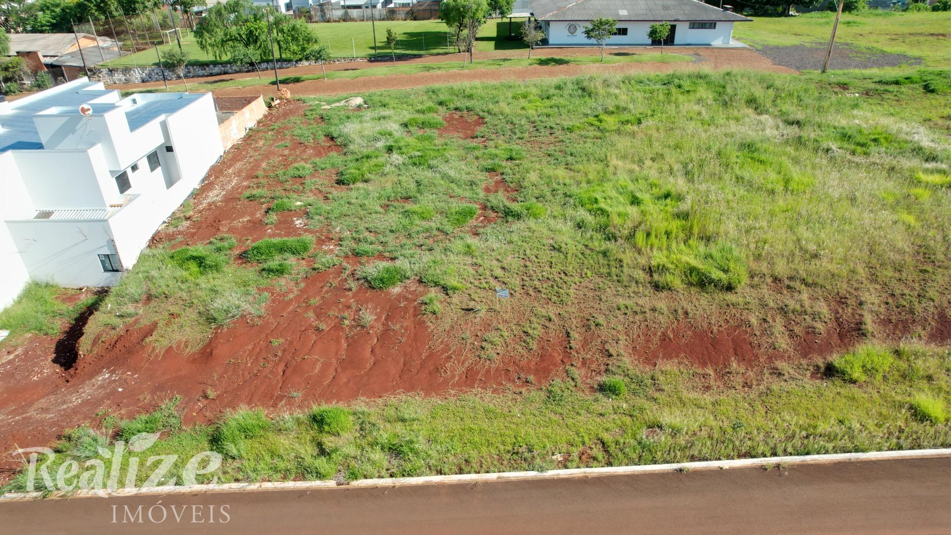 TERRENO 540m² - EM ÁREA NOBRE