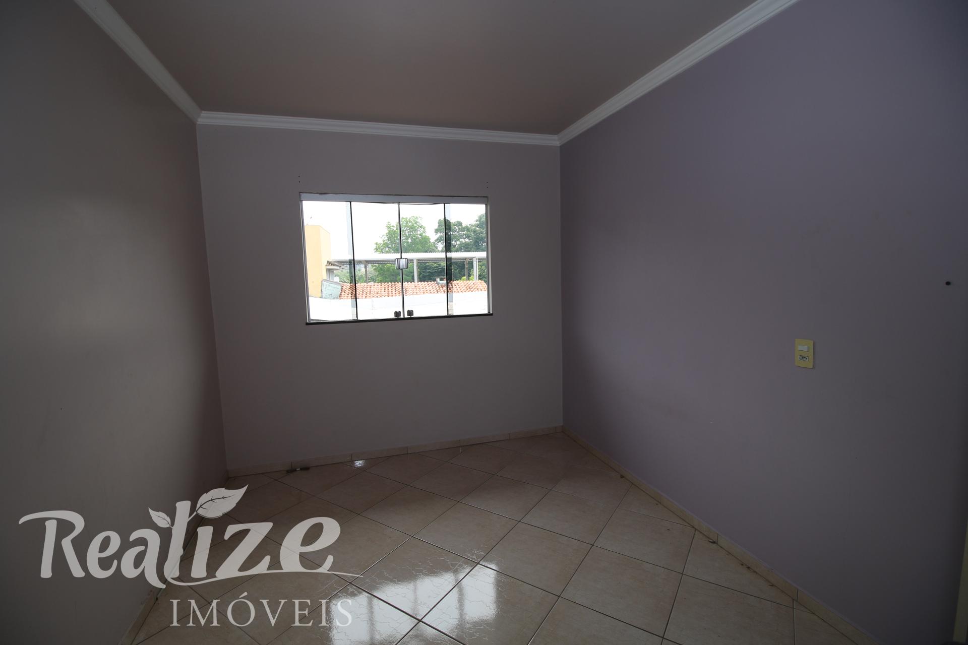 SOBRADO com 2 vagas de garagem