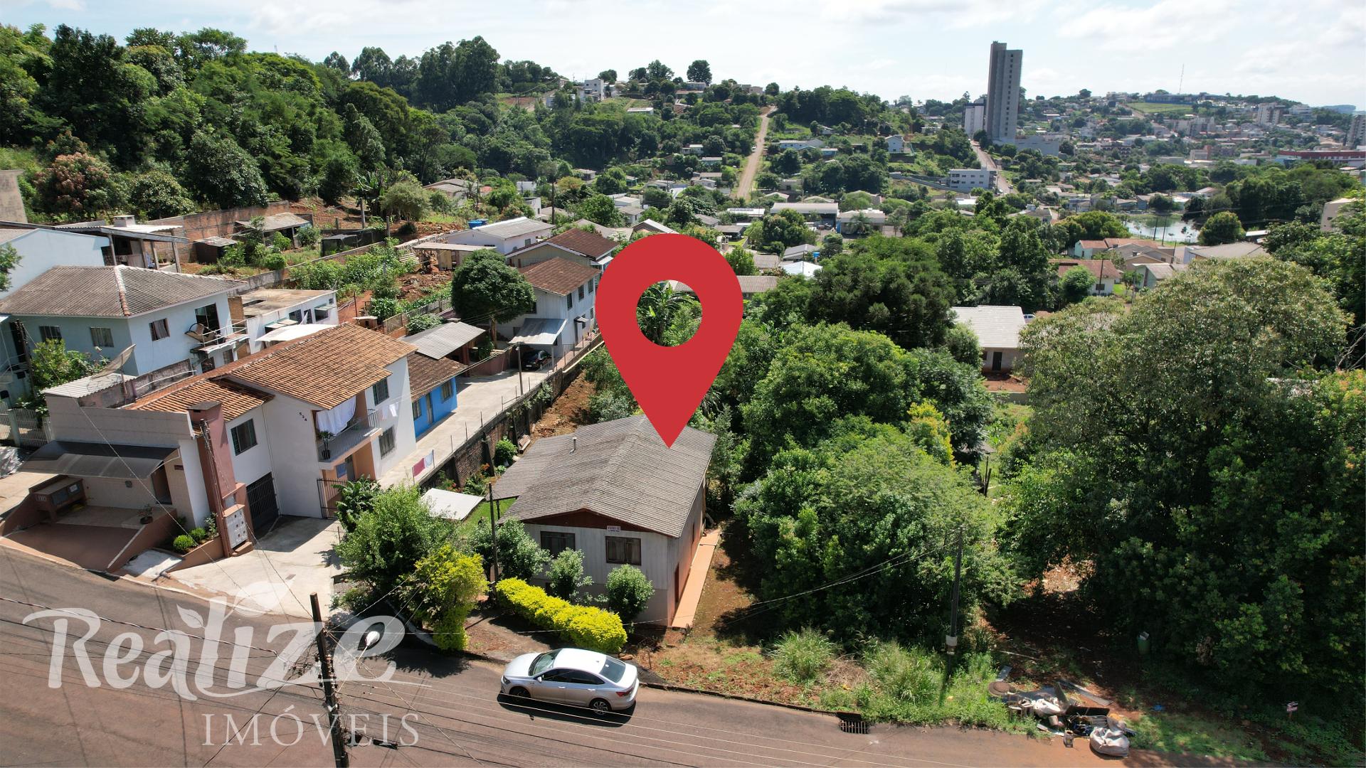 TERRENO 880m  > COM CASA MISTA