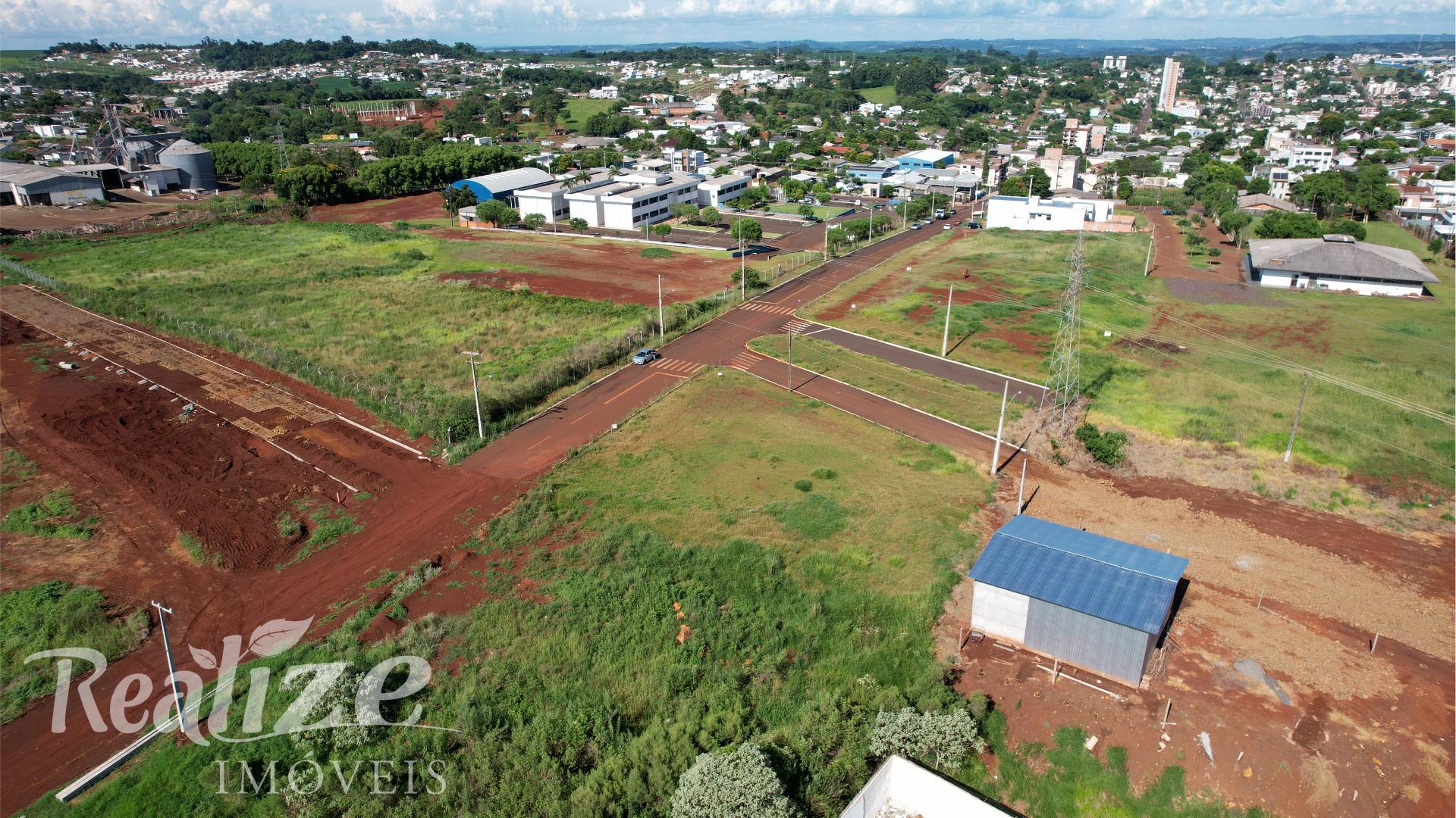 TERRENO 410m  - EM ÁREA NOBRE