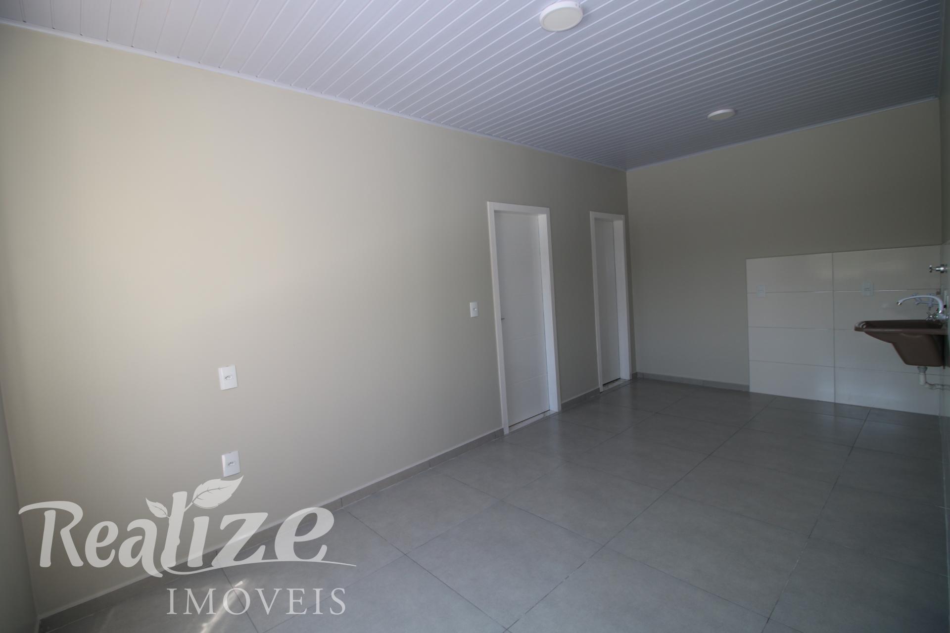 APARTAMENTO COM 02 QUARTOS E VAGA DE GARAGEM