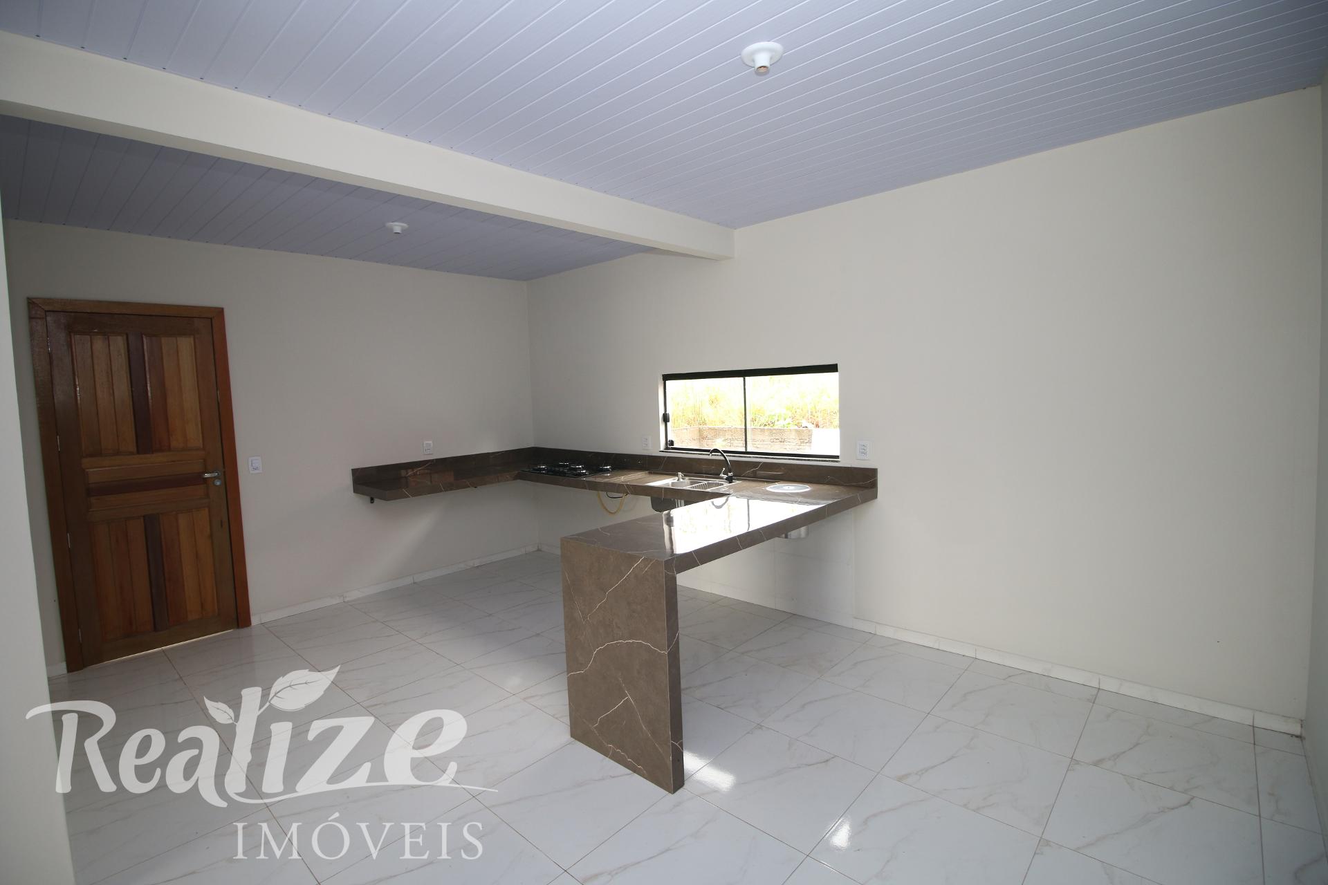 CASA COM COZINHA E COOKTOP